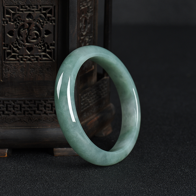 59mm飘花翡翠手镯-红掌柜