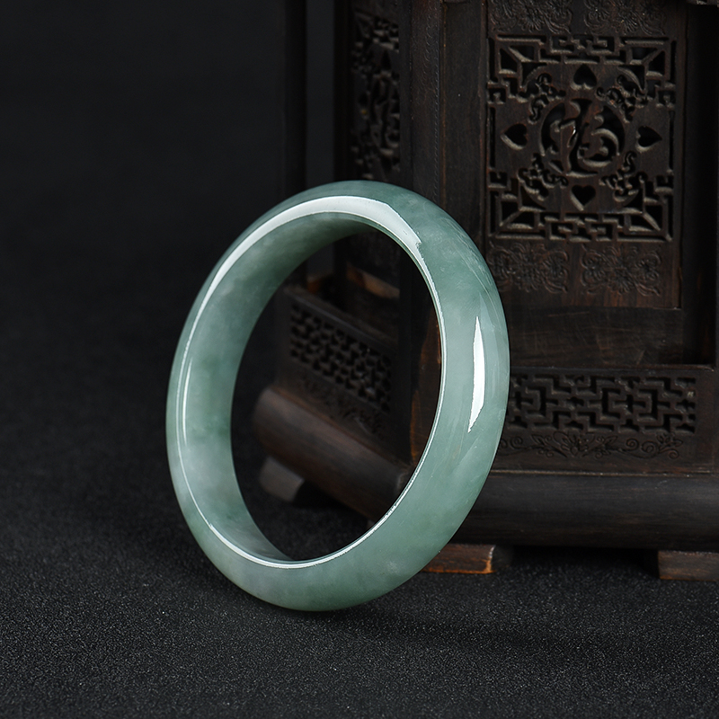 59mm豆种翡翠手镯-红掌柜