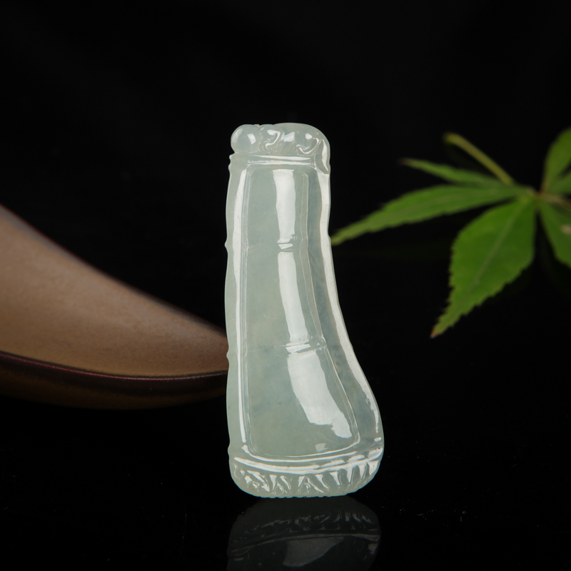 糯种翡翠节节高升挂坠-红掌柜