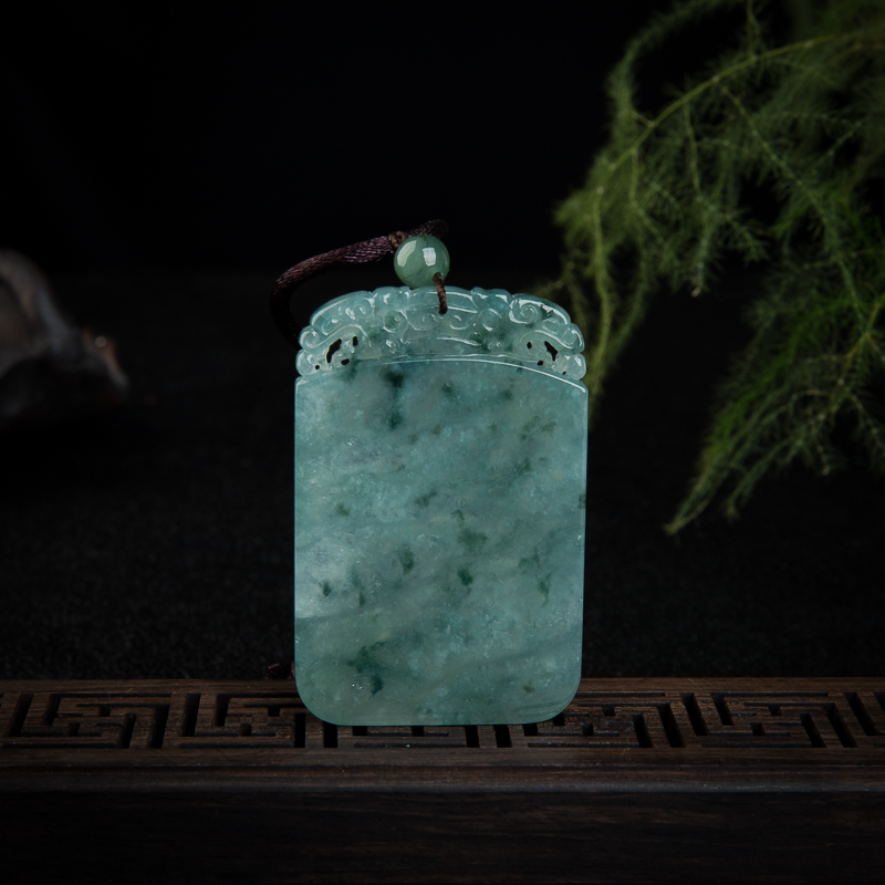 糯冰种飘花翡翠平安无事牌吊坠-红掌柜