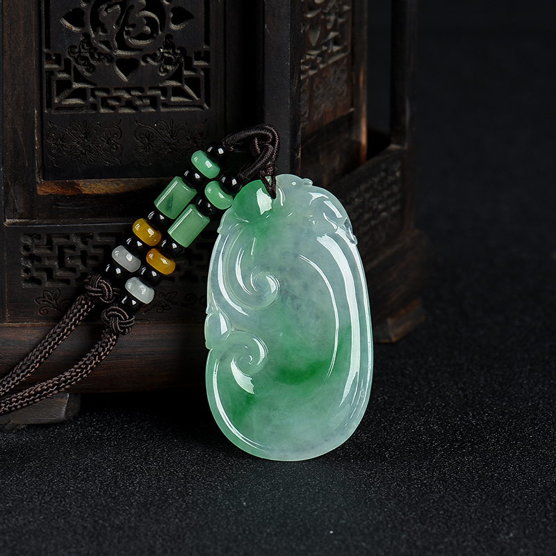 缅甸糯种飘翠翡翠如意吊坠-红掌柜