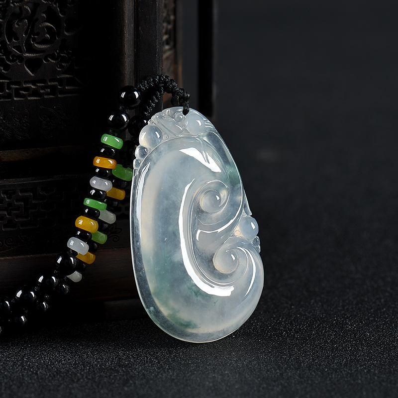 飘花翡翠如意吊坠-红掌柜