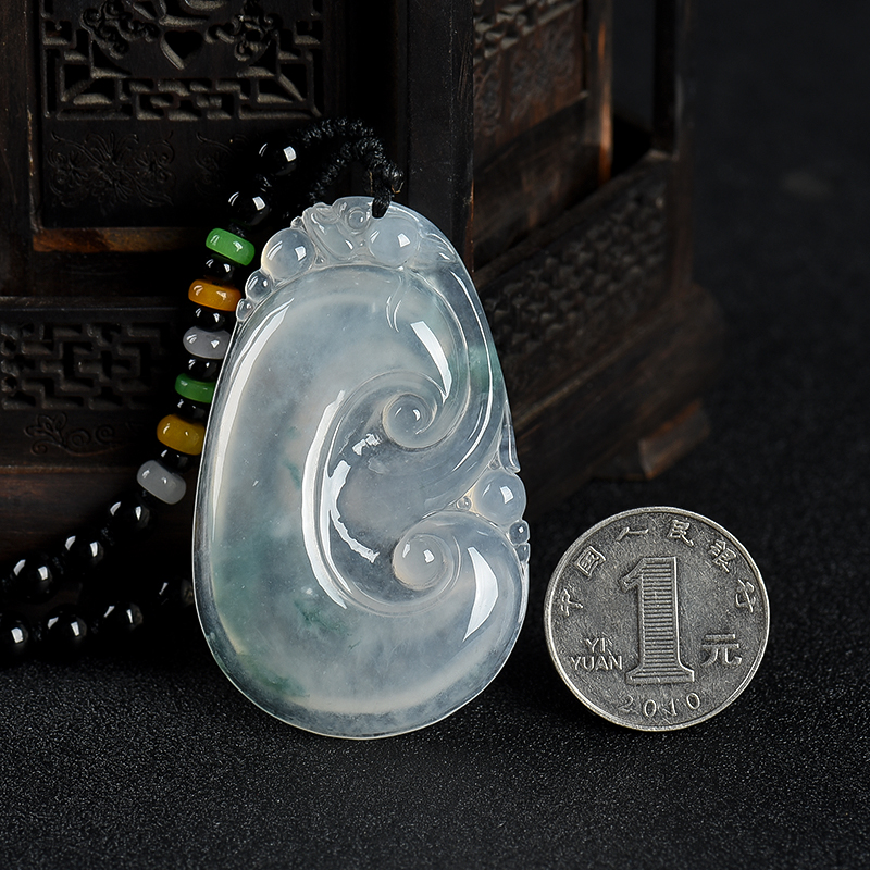 飘花翡翠吊坠-红掌柜