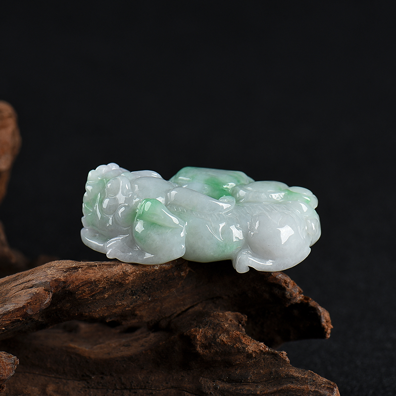 翡翠貔貅吊坠-红掌柜