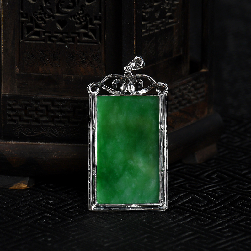 缅甸天然翠绿翡翠无事牌吊坠-红掌柜