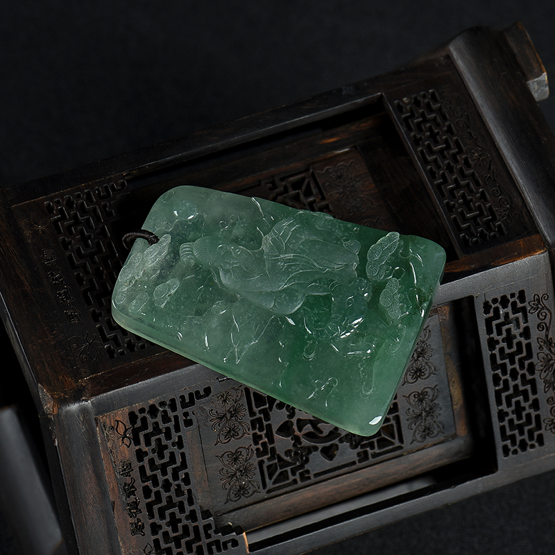 天然糯冰种深绿翡翠吊坠-红掌柜