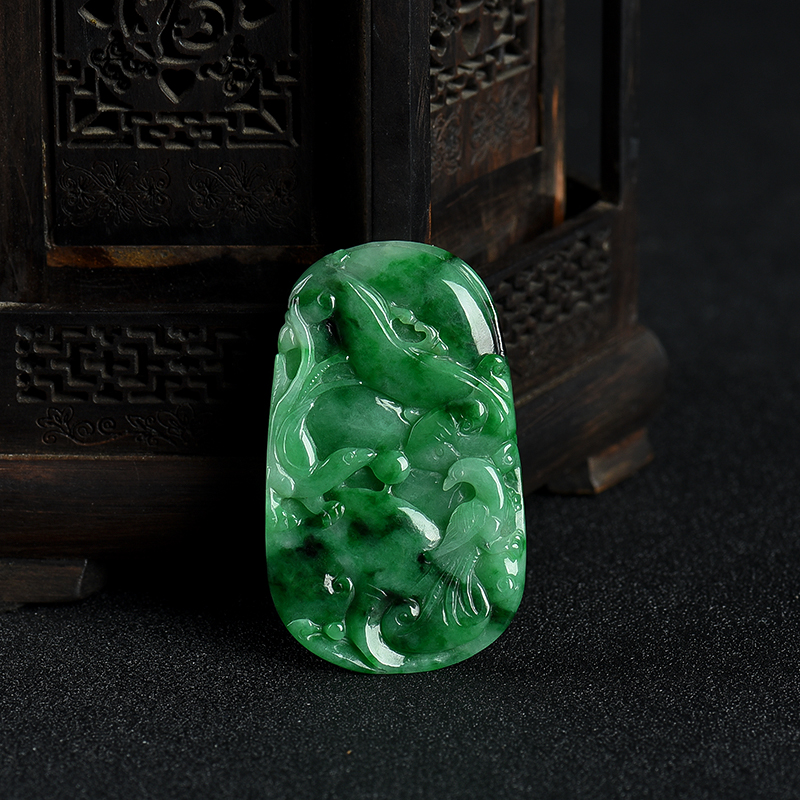 天然豆种飘翠翡翠锦上添花吊坠-红掌柜