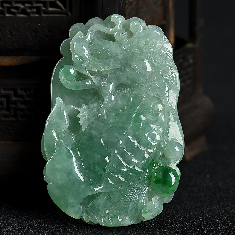 缅甸天然豆种飘翠翡翠吊坠-红掌柜