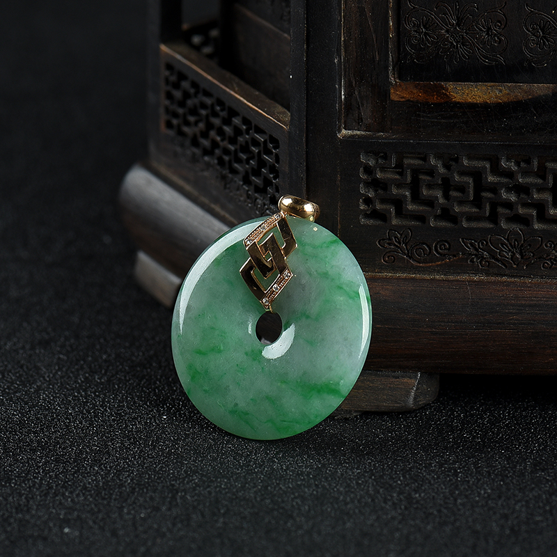 天然飘翠翡翠平安扣吊坠-红掌柜