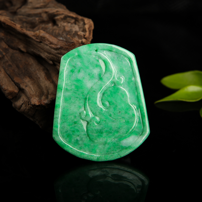 豆种豆绿翡翠吊坠-红掌柜