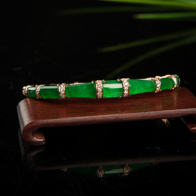 天然翡翠手镯-红掌柜