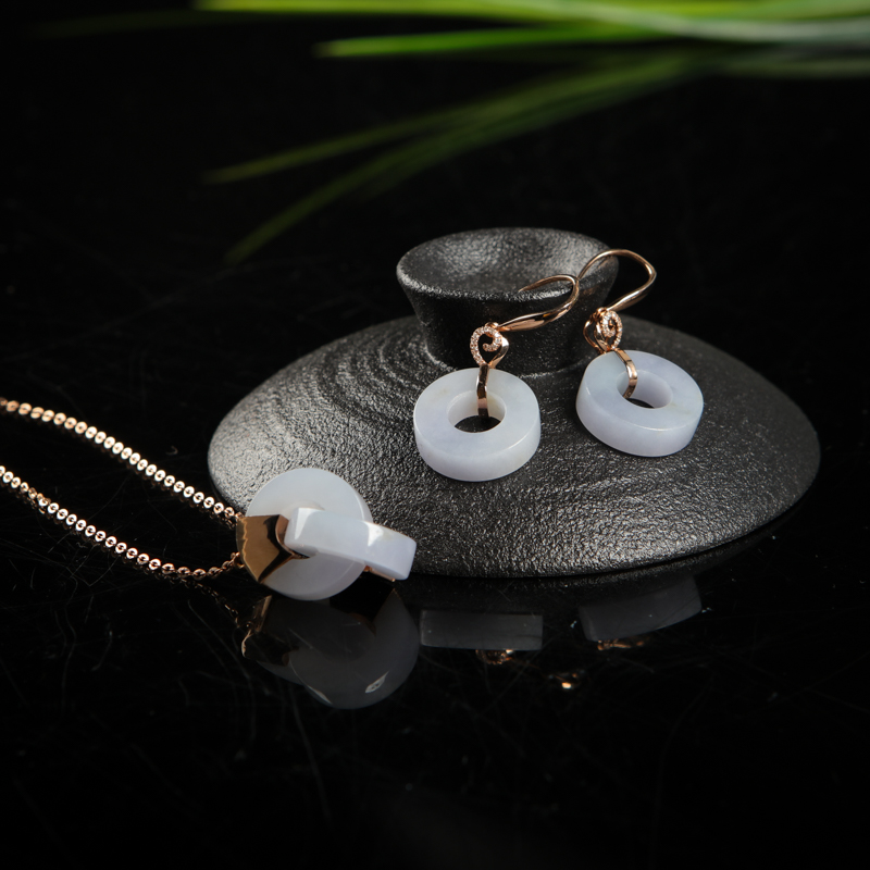 18k糯种浅紫翡翠套装-红掌柜