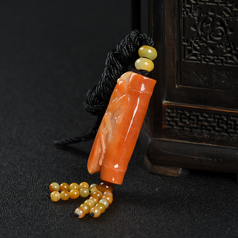 天然红翡仪表堂堂吊坠-红掌柜