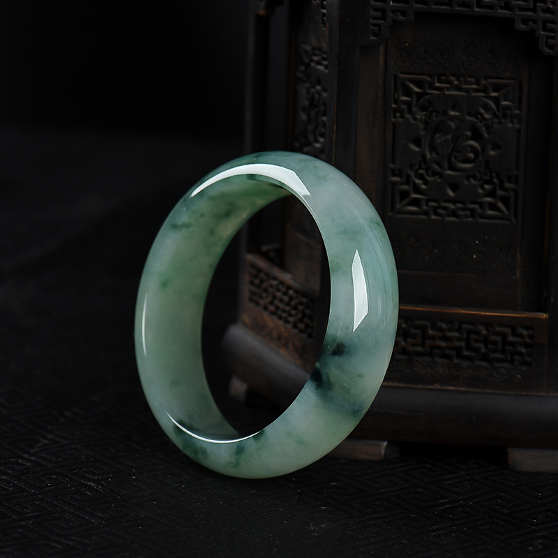 缅甸糯冰种飘花翡翠手镯-红掌柜