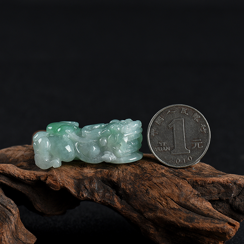 缅甸天然翡翠貔貅吊坠-红掌柜