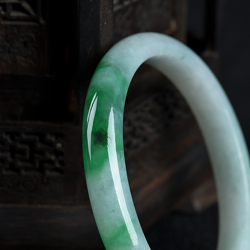 翡翠贵妃镯-红掌柜