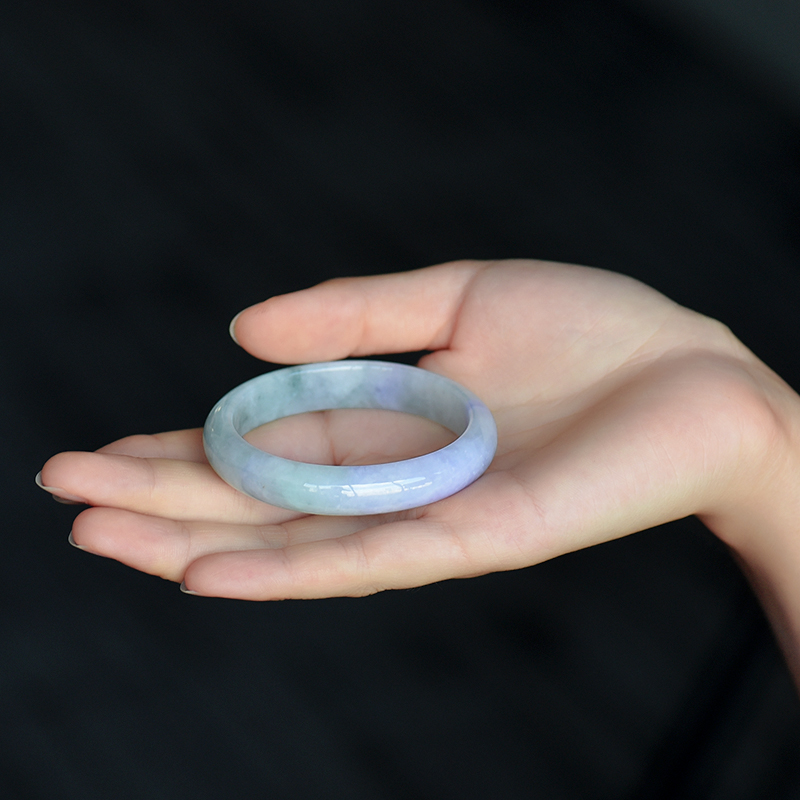 豆种春带彩翡翠手镯-红掌柜