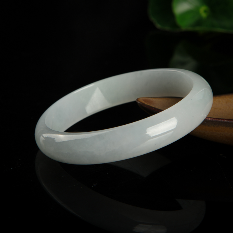 缅甸糯种翡翠贵妃镯-红掌柜