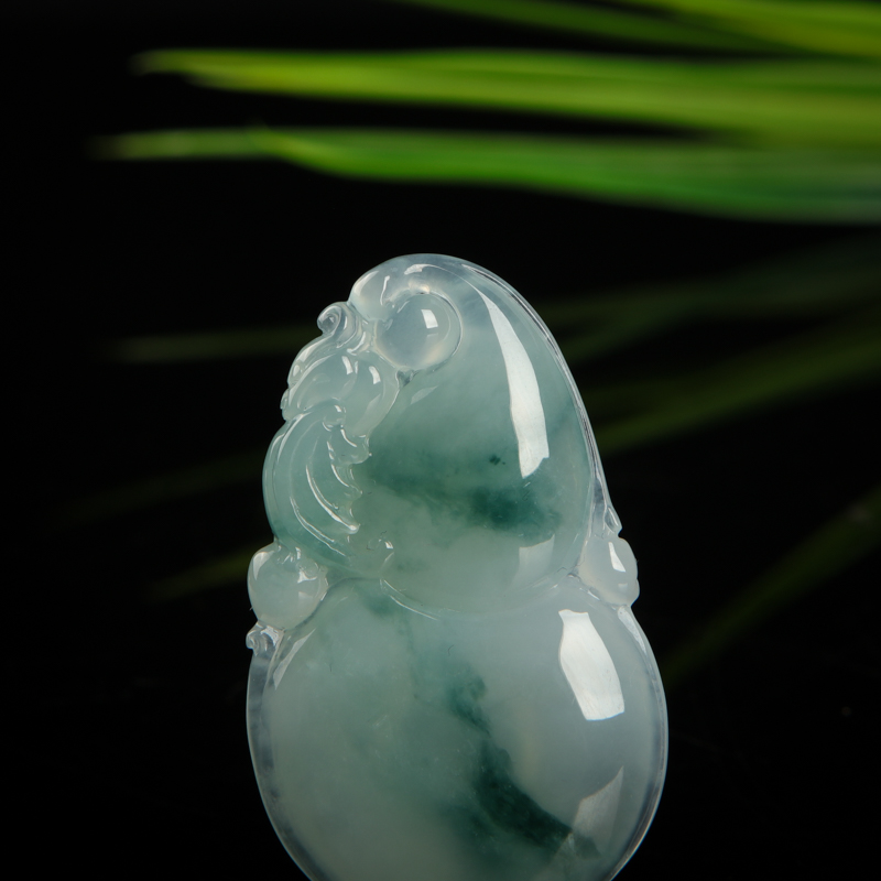 翡翠葫芦吊坠-红掌柜