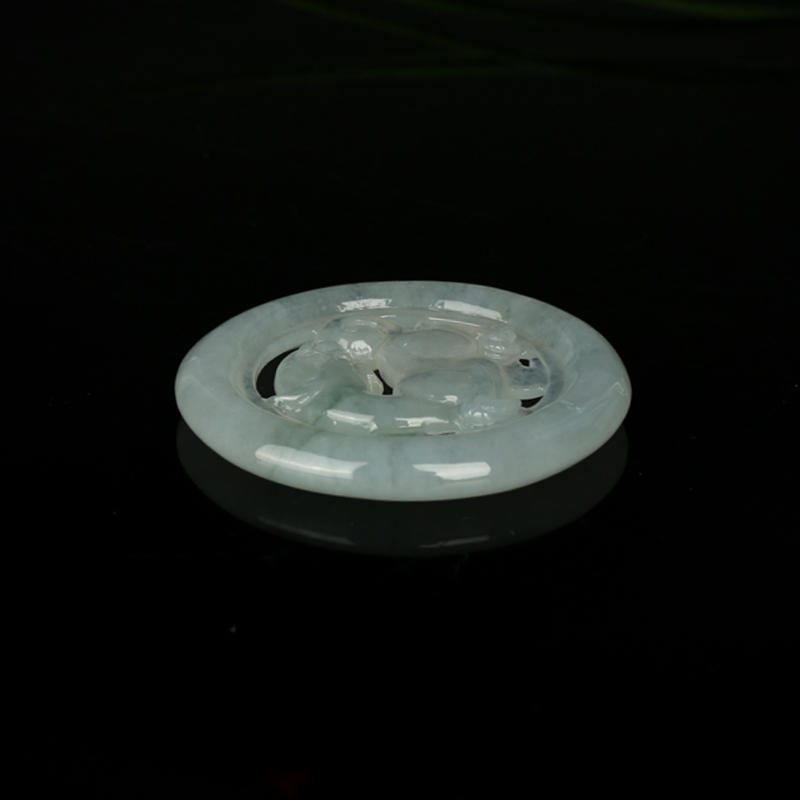 天然翡翠麒麟吊坠-红掌柜