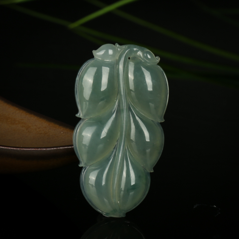 天然缅甸翡翠金枝玉叶吊坠-红掌柜