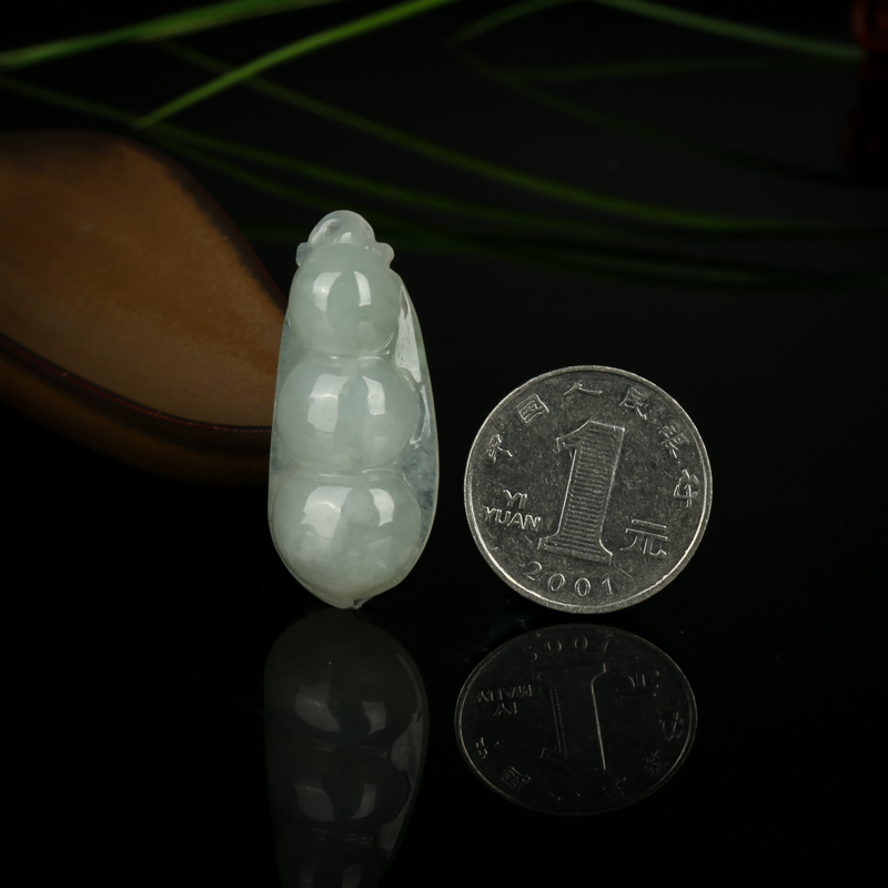 天然翡翠吊坠-红掌柜