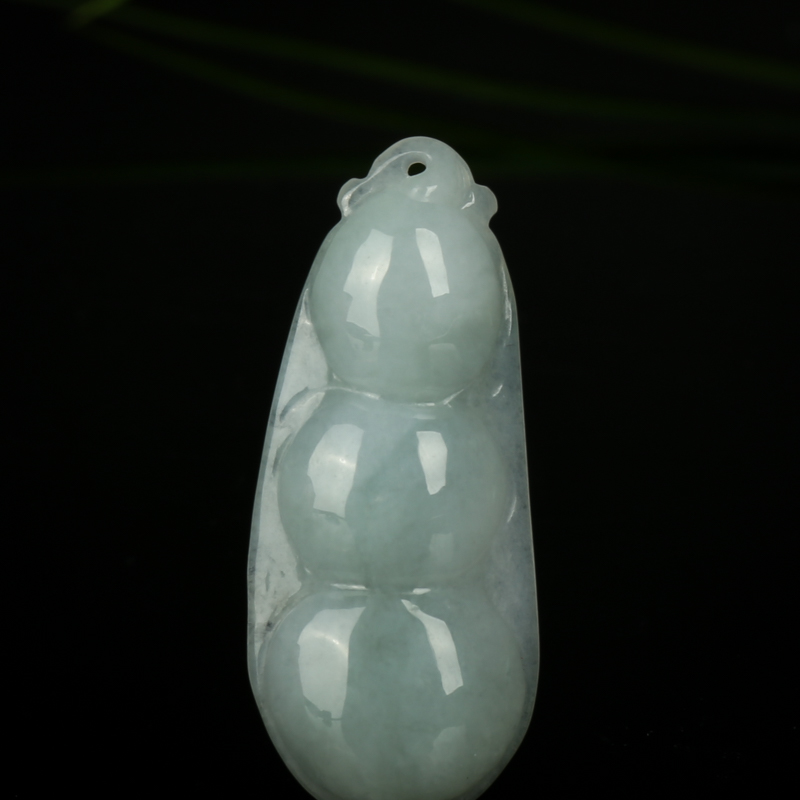 豆种翡翠吊坠-红掌柜