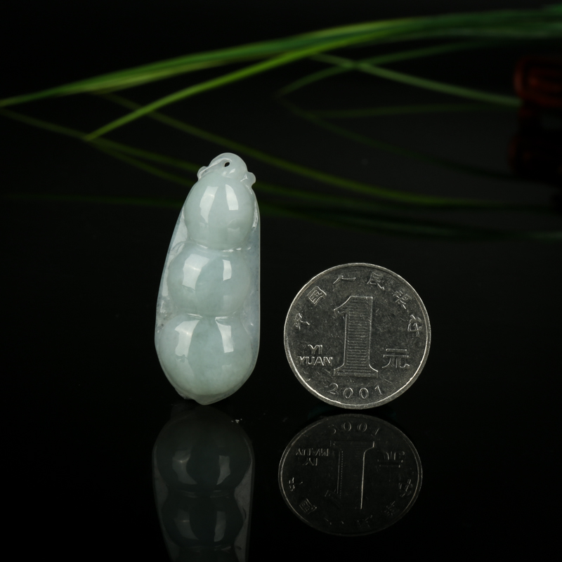 缅甸天然翡翠连中三元吊坠-红掌柜