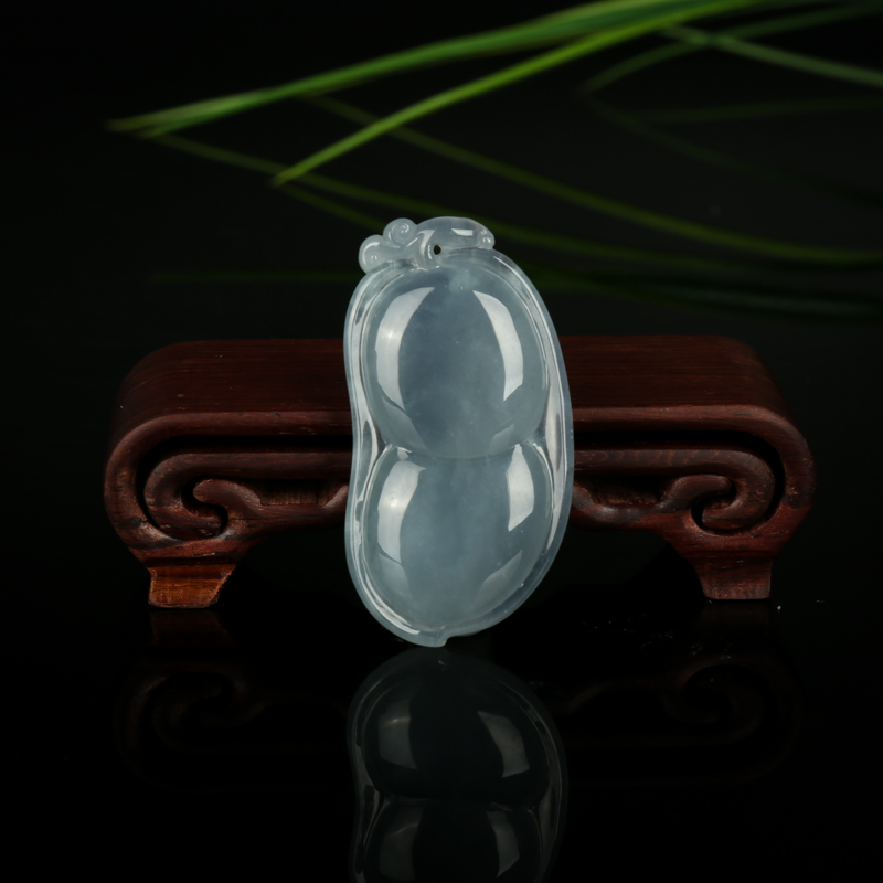 缅甸天然翡翠富贵豆吊坠-红掌柜