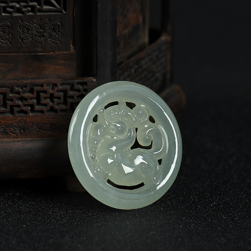 天然糯冰种深绿翡翠麒麟吊坠-红掌柜