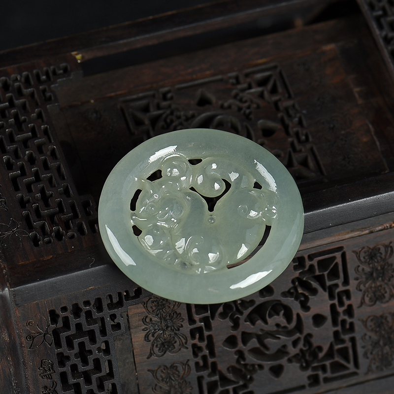 缅甸天然糯冰种翡翠麒麟吊坠-红掌柜