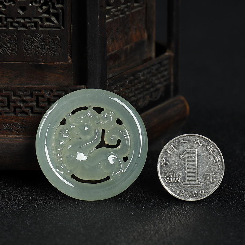 糯冰种深绿翡翠麒麟吊坠-红掌柜