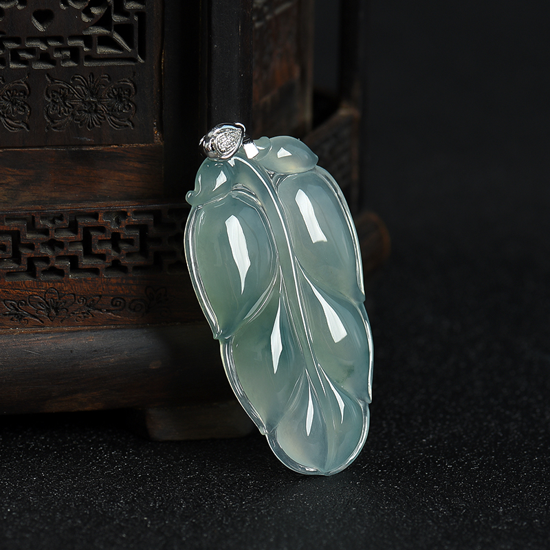 天然糯冰种飘花翡翠金枝玉叶吊坠-红掌柜