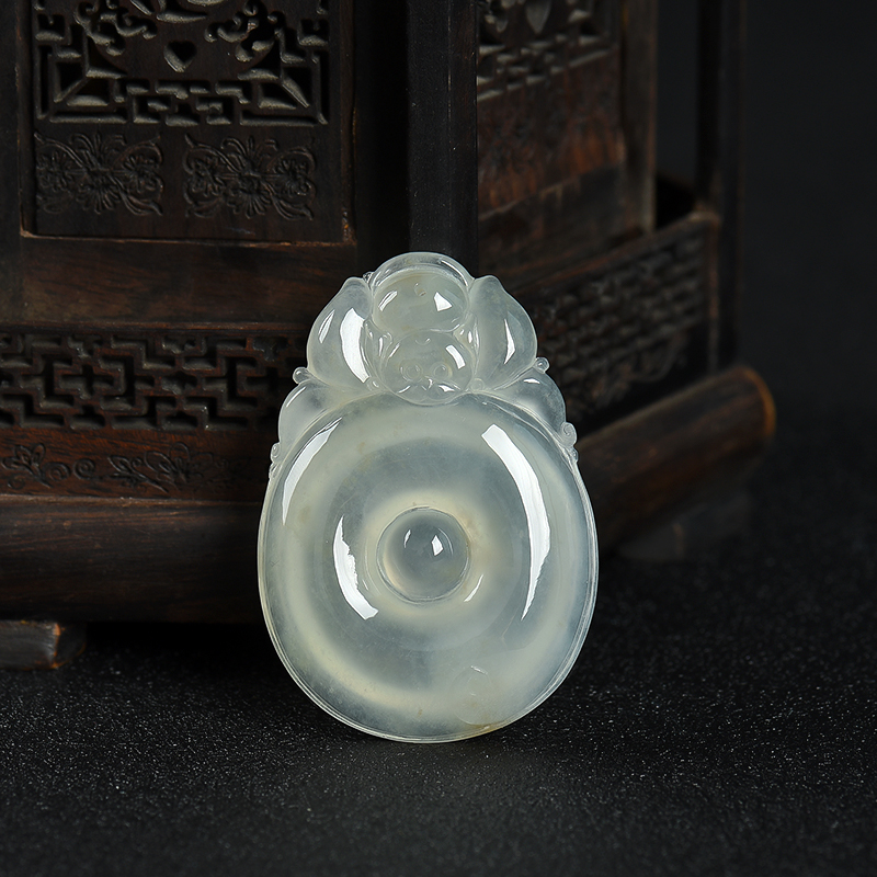 天然糯冰种翡翠福贝吊坠－红掌柜