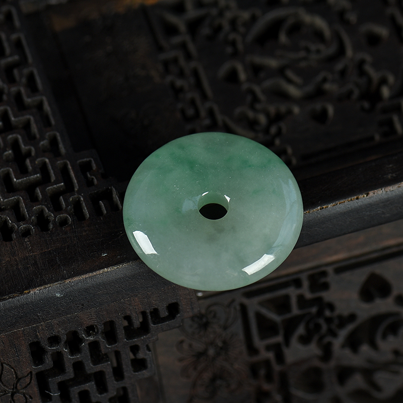 缅甸天然糯冰种翡翠平安扣吊坠-红掌柜