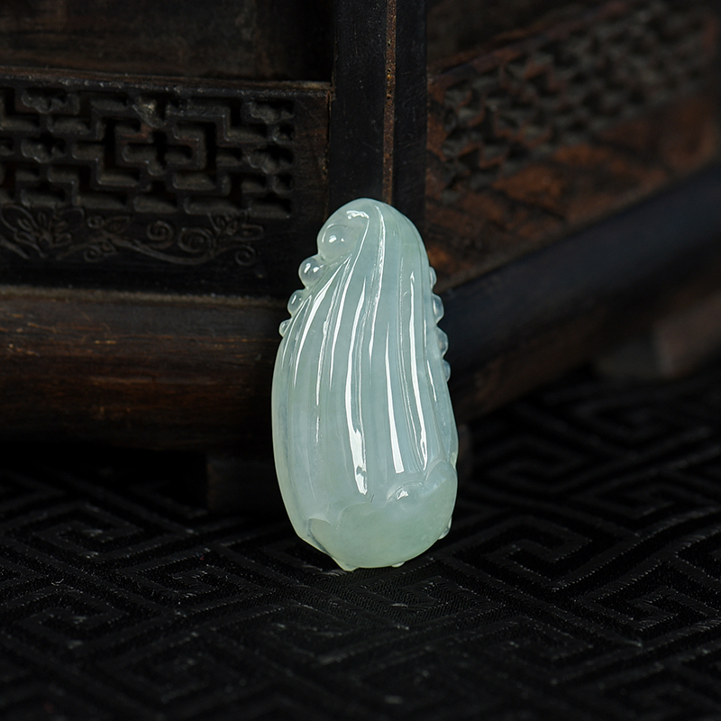 缅甸天然糯种浅绿翡翠莲蓬吊坠-红掌柜