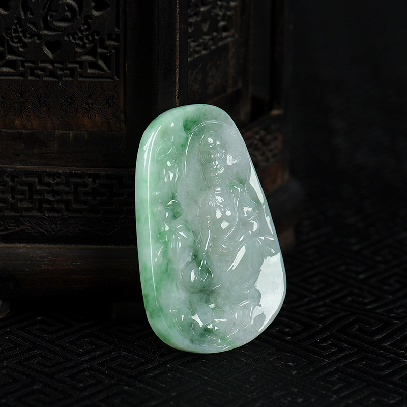 天然豆种飘翠翡翠观音吊坠-红掌柜