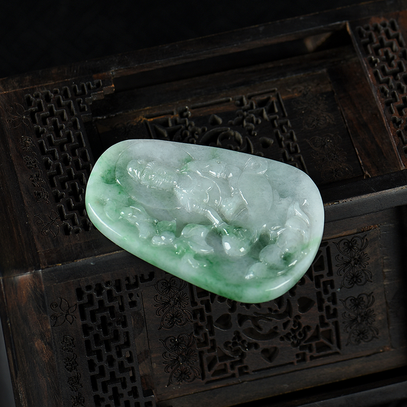 缅甸天然豆种翡翠观音吊坠-红掌柜