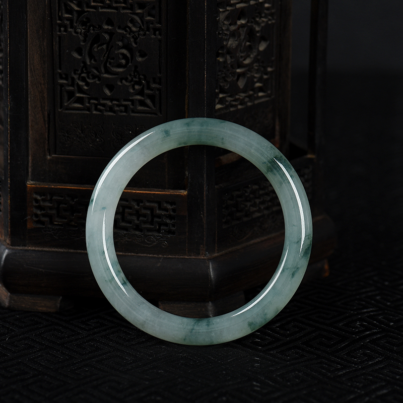 49mm糯冰种飘花翡翠手镯-红掌柜