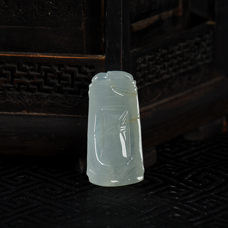 翡翠节节高升吊坠-红掌柜