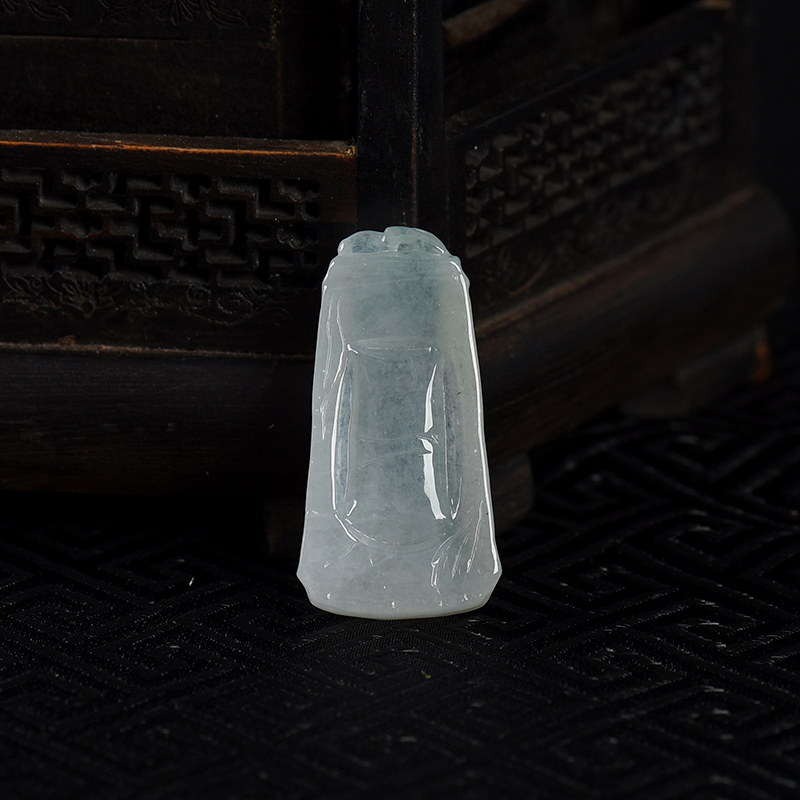 翡翠节节高升吊坠-红掌柜