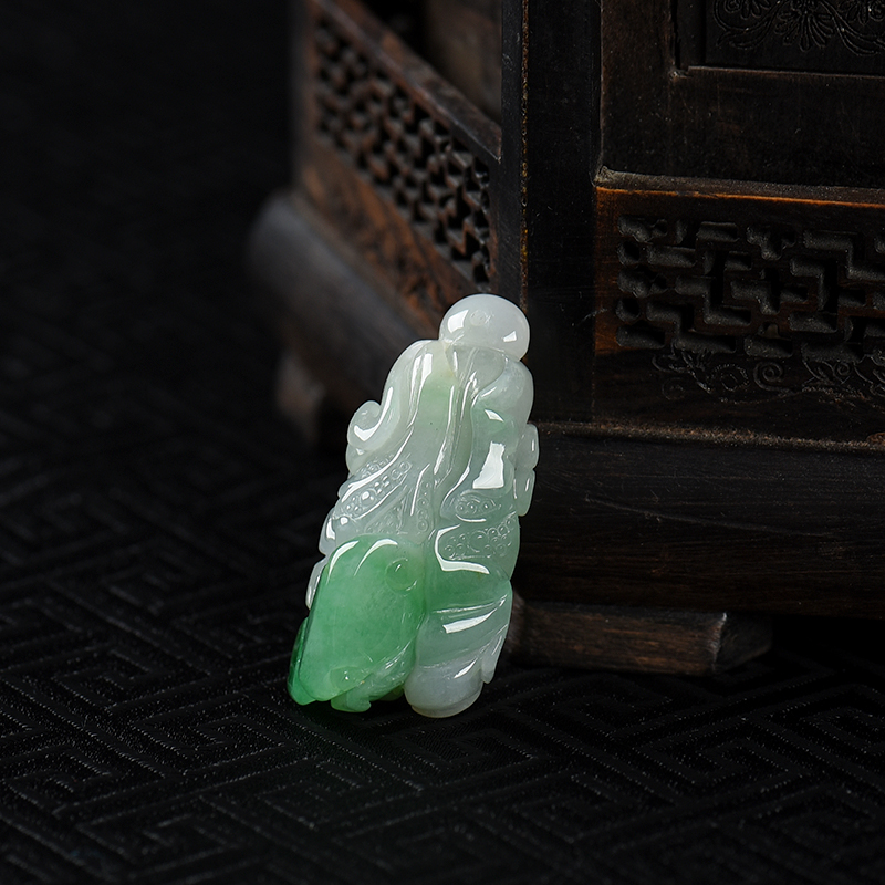 糯种翡翠百财吊坠-红掌柜