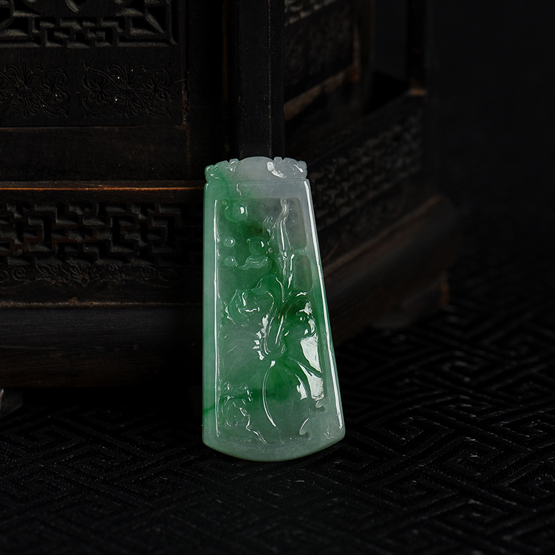 糯种飘翠翡翠福瓜吊坠-红掌柜