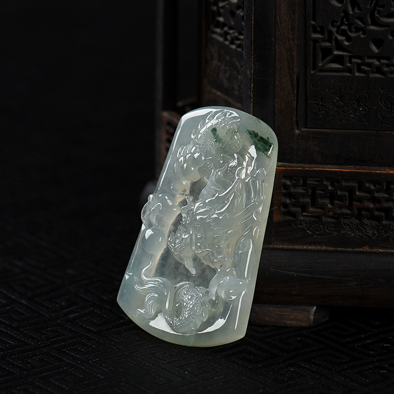 糯冰种翡翠辰龙吊坠-红掌柜