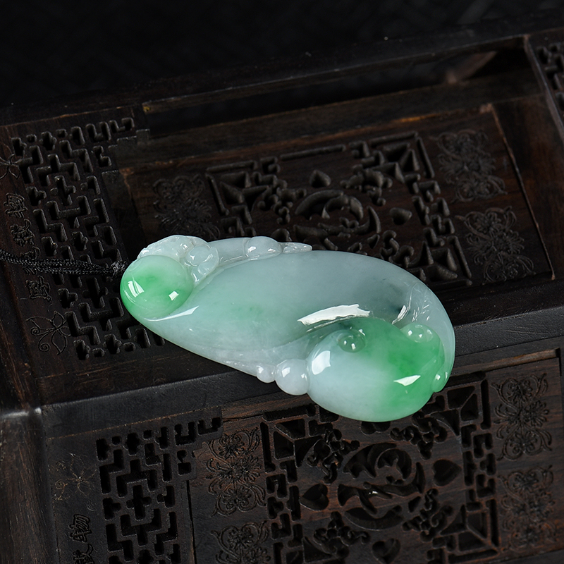 天然翡翠福寿如意吊坠-红掌柜