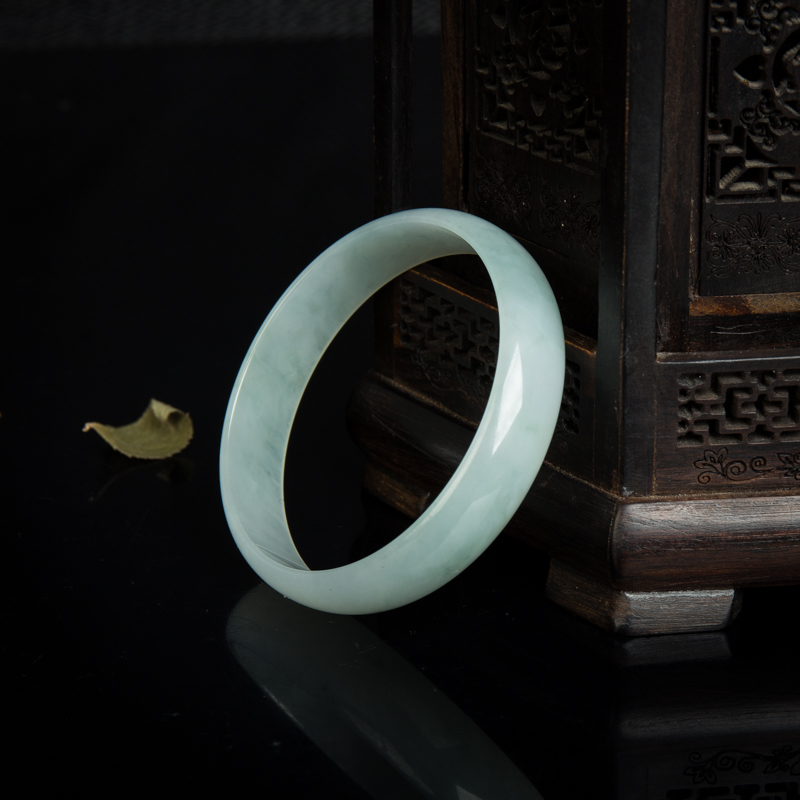 缅甸糯冰种飘花翡翠光面方镯-红掌柜