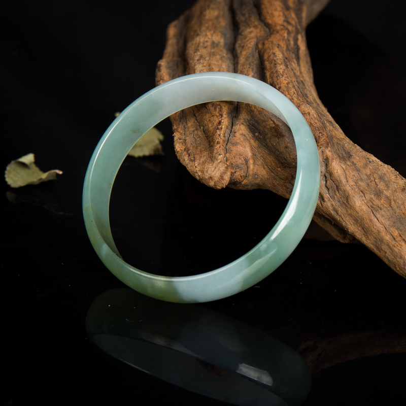 缅甸天然糯冰种翡翠光面方镯-红掌柜