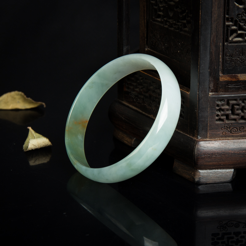 缅甸糯冰种俏色翡翠光面方镯-红掌柜