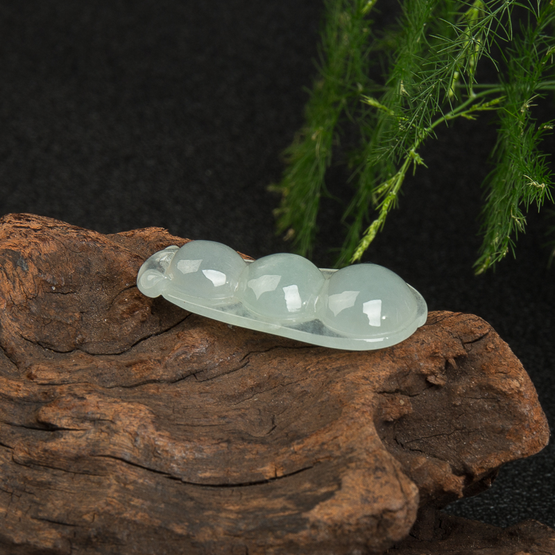 缅甸天然翡翠连中三元吊坠-红掌柜