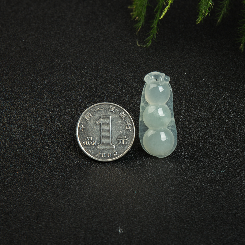 糯种翡翠连中三元挂坠-红掌柜